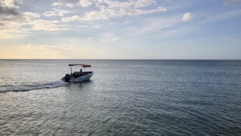 speedboat in balaclava beach