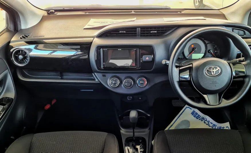 toyota vitz interior